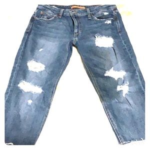 Women’s boyfriend jeans
